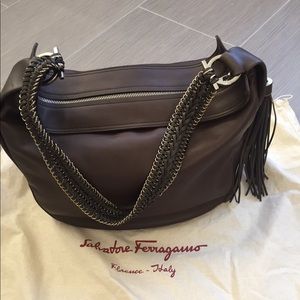 Ferragamo shoulder bag